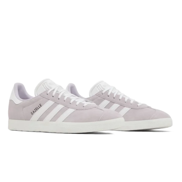 ⁦Adidas Gazelle Silver Dawn Cloud White Core Black⁩ – תמונה ⁦2⁩