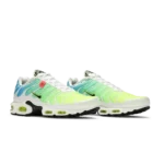 ⁦Nike Air Max Plus Worldwide⁩ – תמונה ⁦2⁩